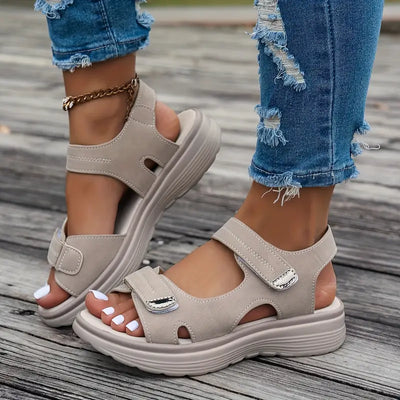 Alia | Comfortable wedge-heeled sandals with ankle strap