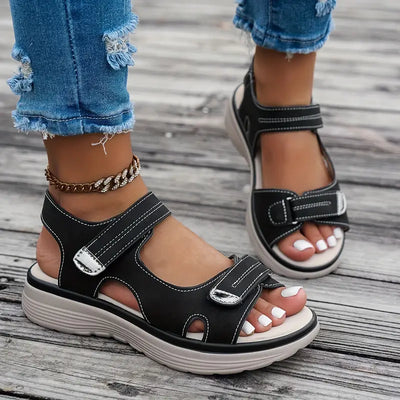 Alia | Comfortable wedge-heeled sandals with ankle strap