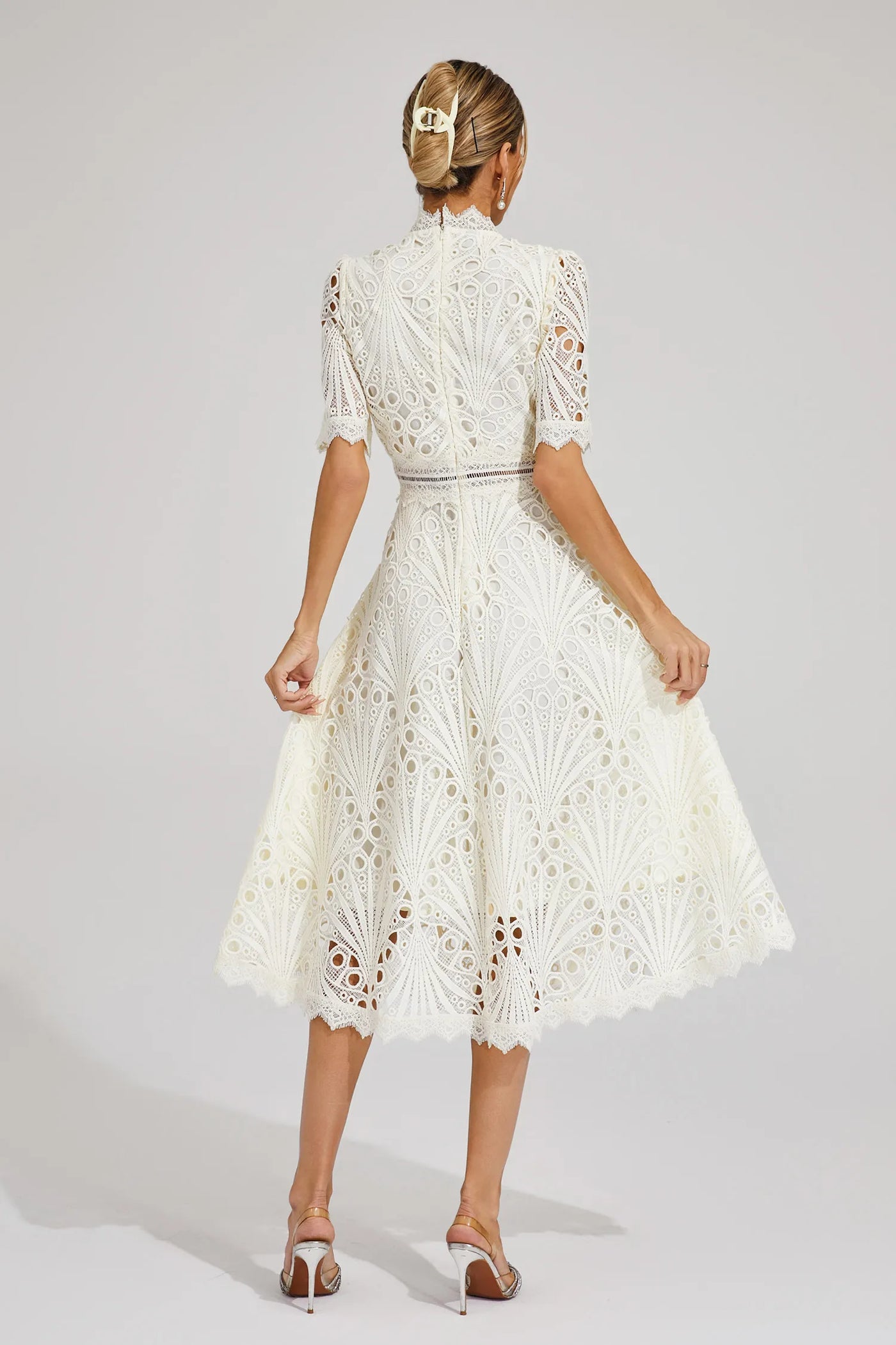 Angelina™ - Elegant Midi Dress
