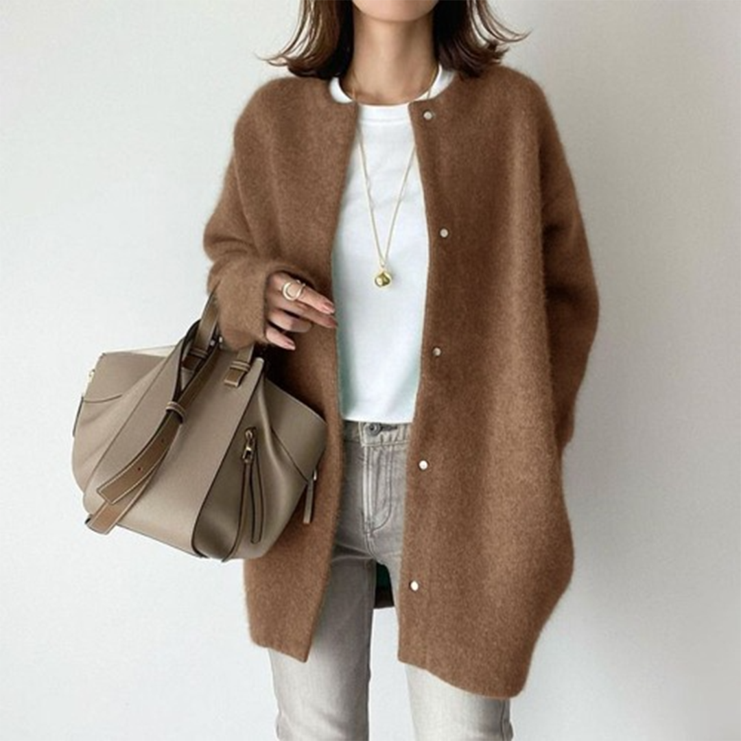 Lucy™ - Chic Cardigan