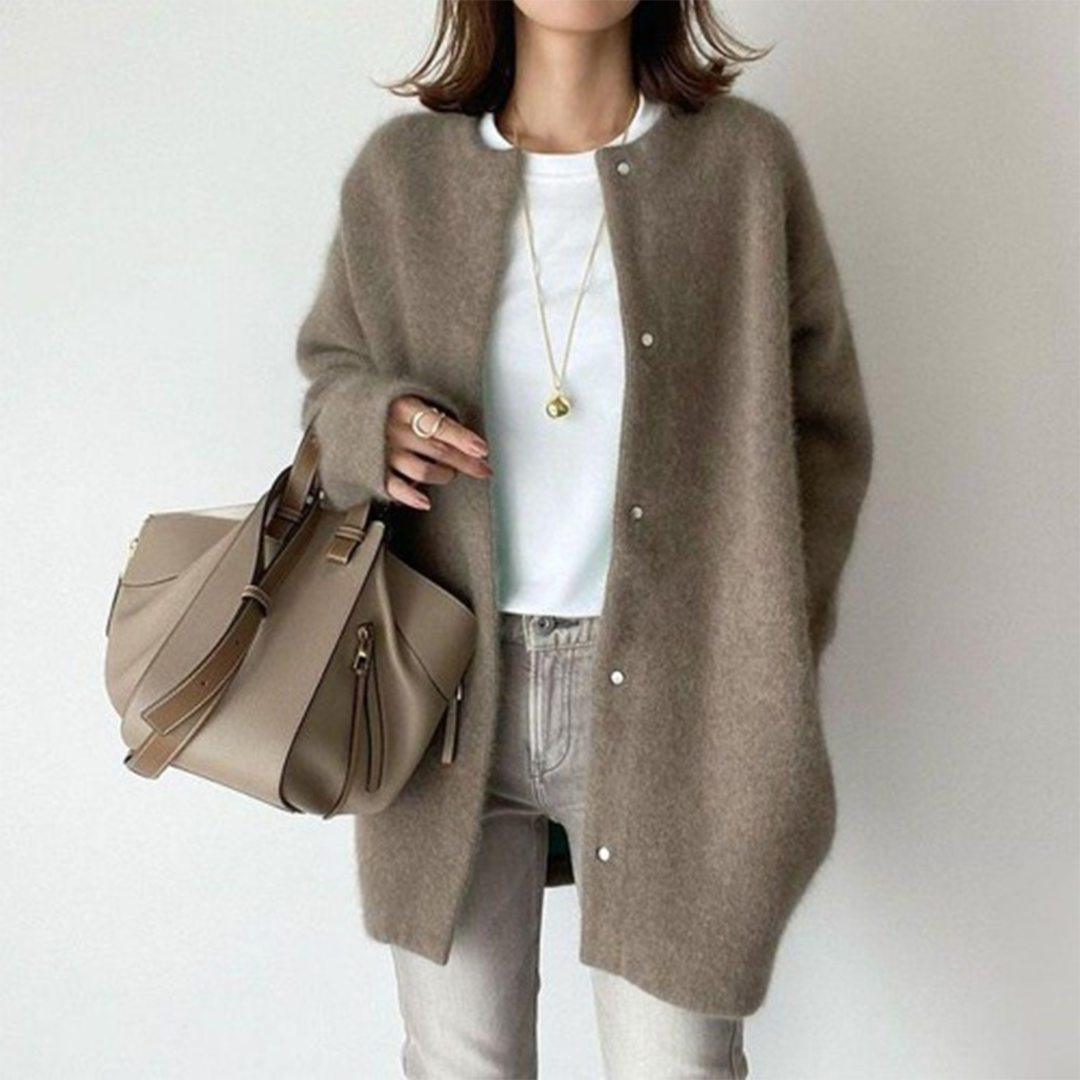 Lucy™ - Chic Cardigan