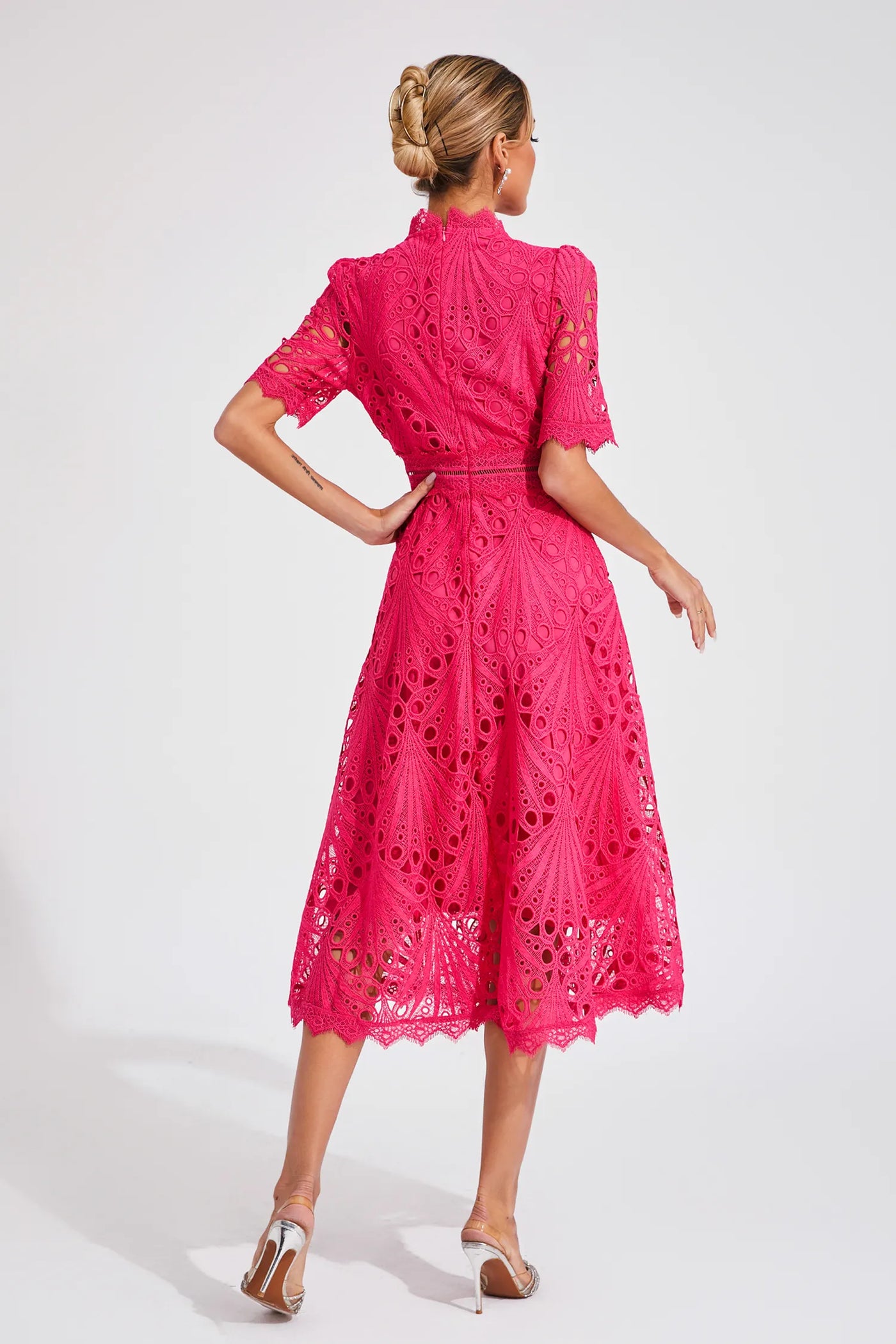 Angelina™ - Elegant Midi Dress