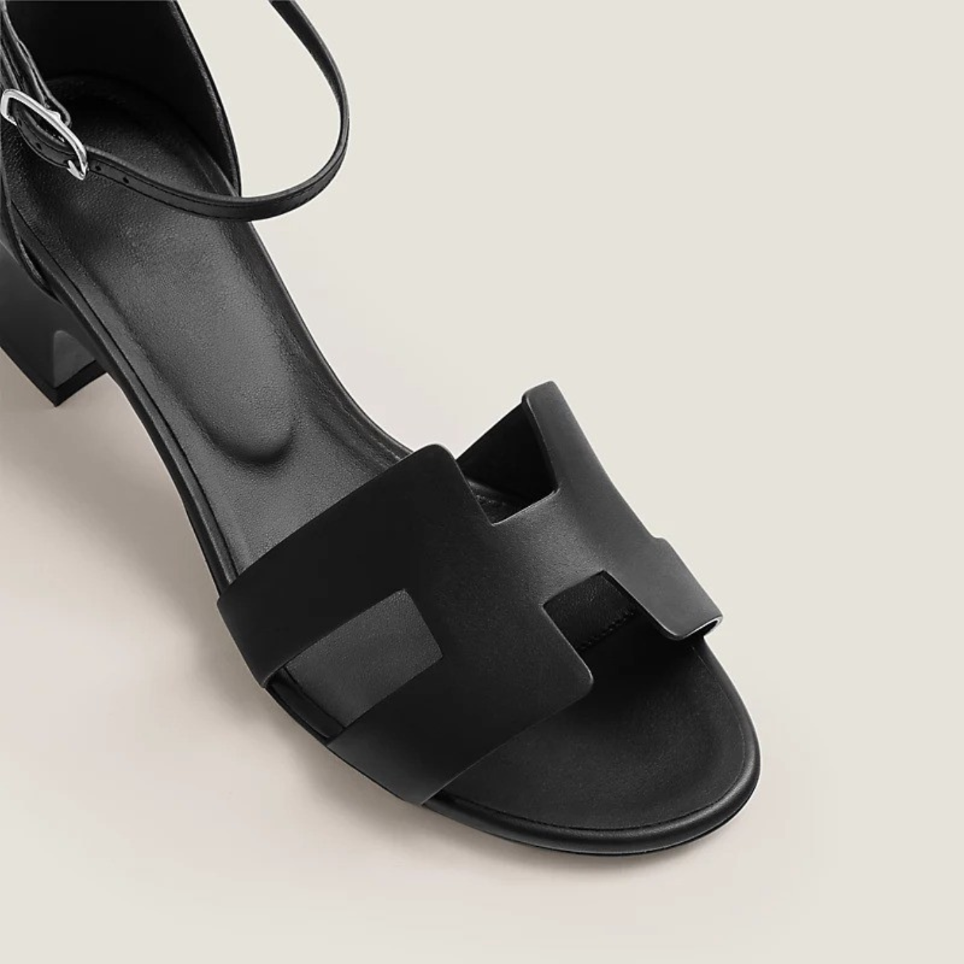 KIRA | ELEGANT SANDALS