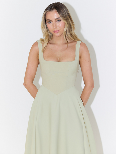 Zelia™ - Modern Elegance Dress