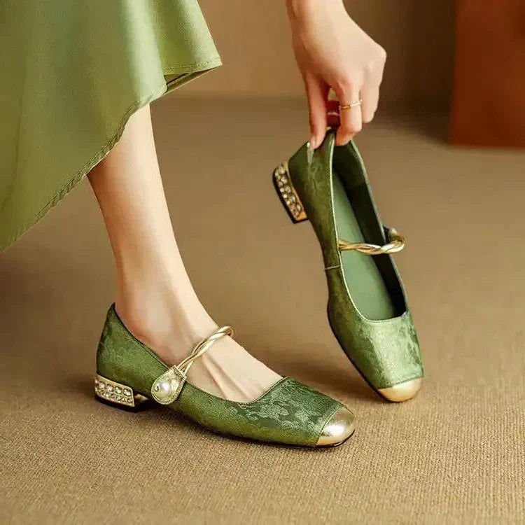Nona™ - Stunning Pumps