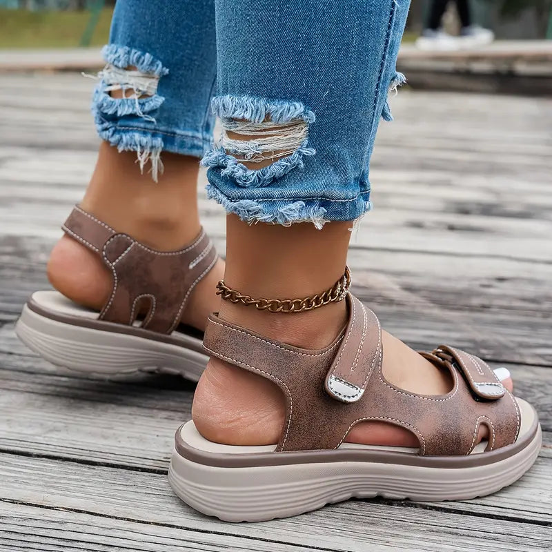 Alia | Comfortable wedge-heeled sandals with ankle strap