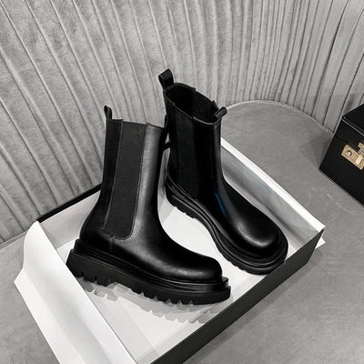 Veronika | Classic Knee-High Boots