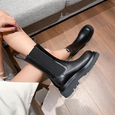 Veronika | Classic Knee-High Boots