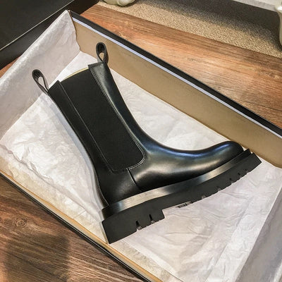 Veronika | Classic Knee-High Boots